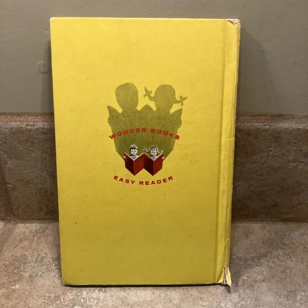 HOW THE ANIMALS GET TO THE ZOO EASY READER HARDCOVER 1964‎